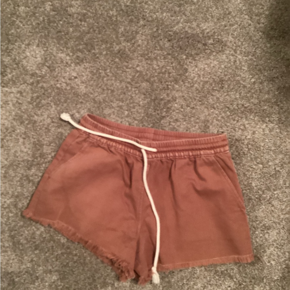 Tie shorts